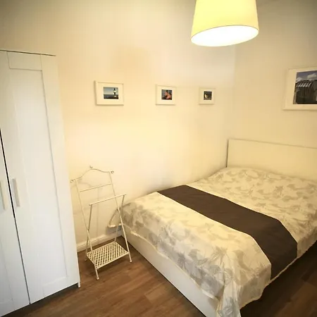 Ferienwohnung Lehrer Lampel Nr. 3 * Glowe